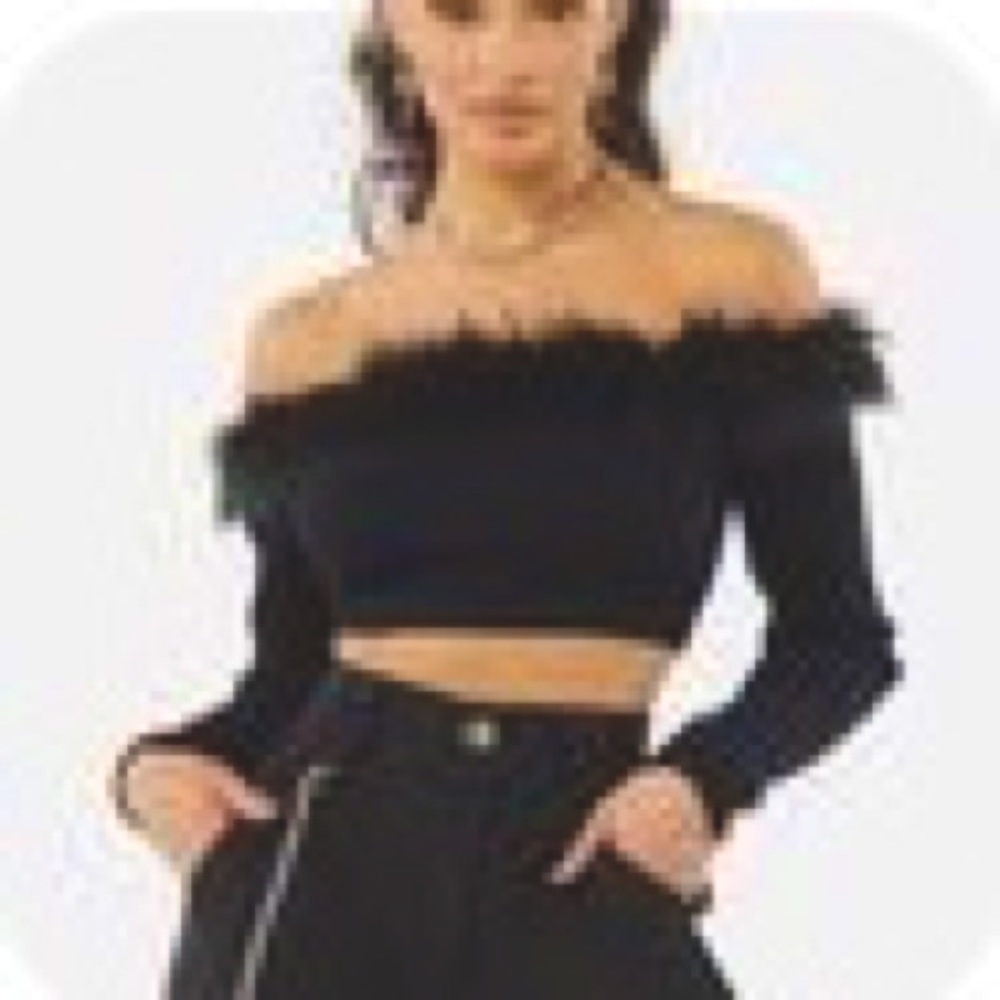 *LAST WEEK HoneyBum Black Faux Fur Crop Sweater